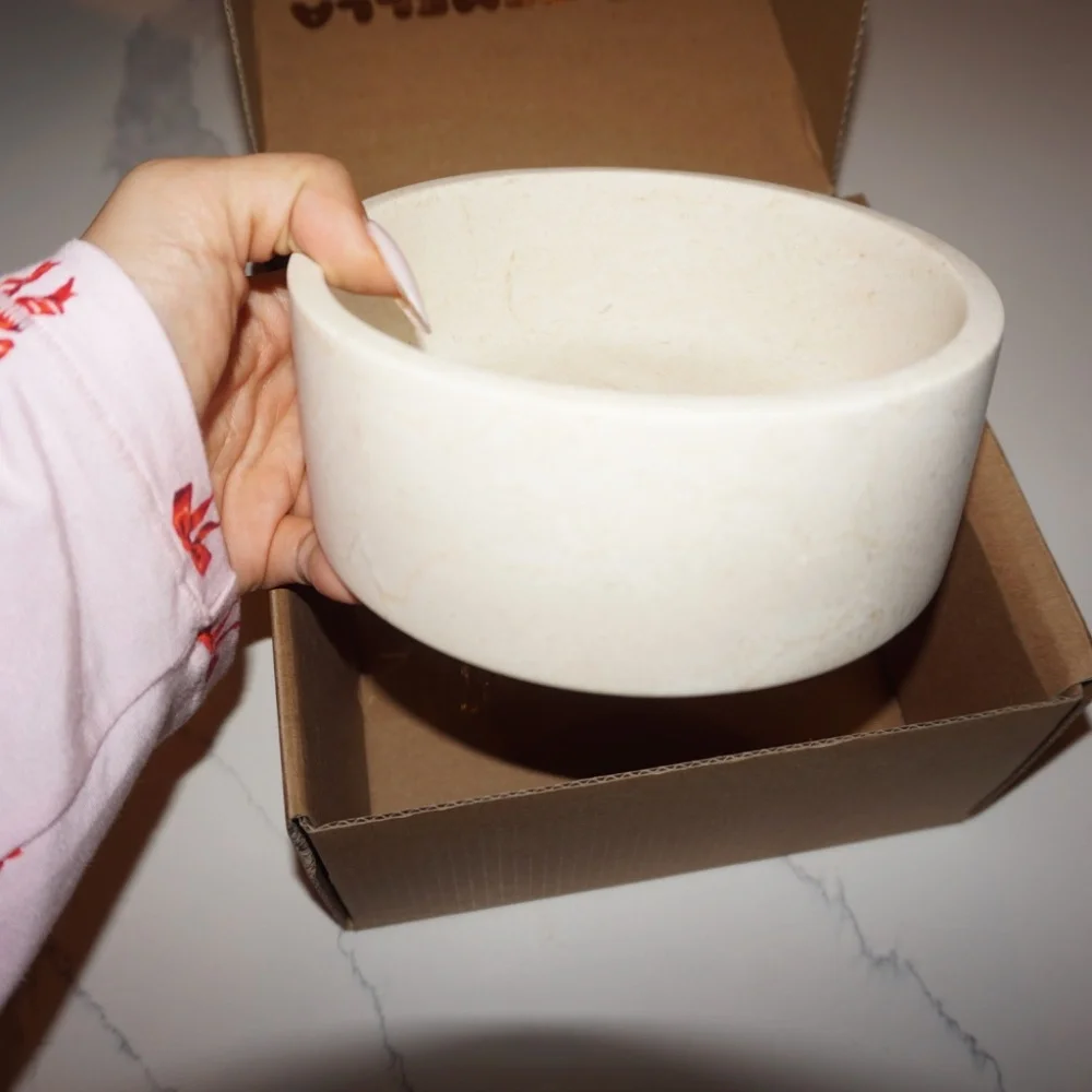 ame gemella marble pet bowl (small to medium size pets)